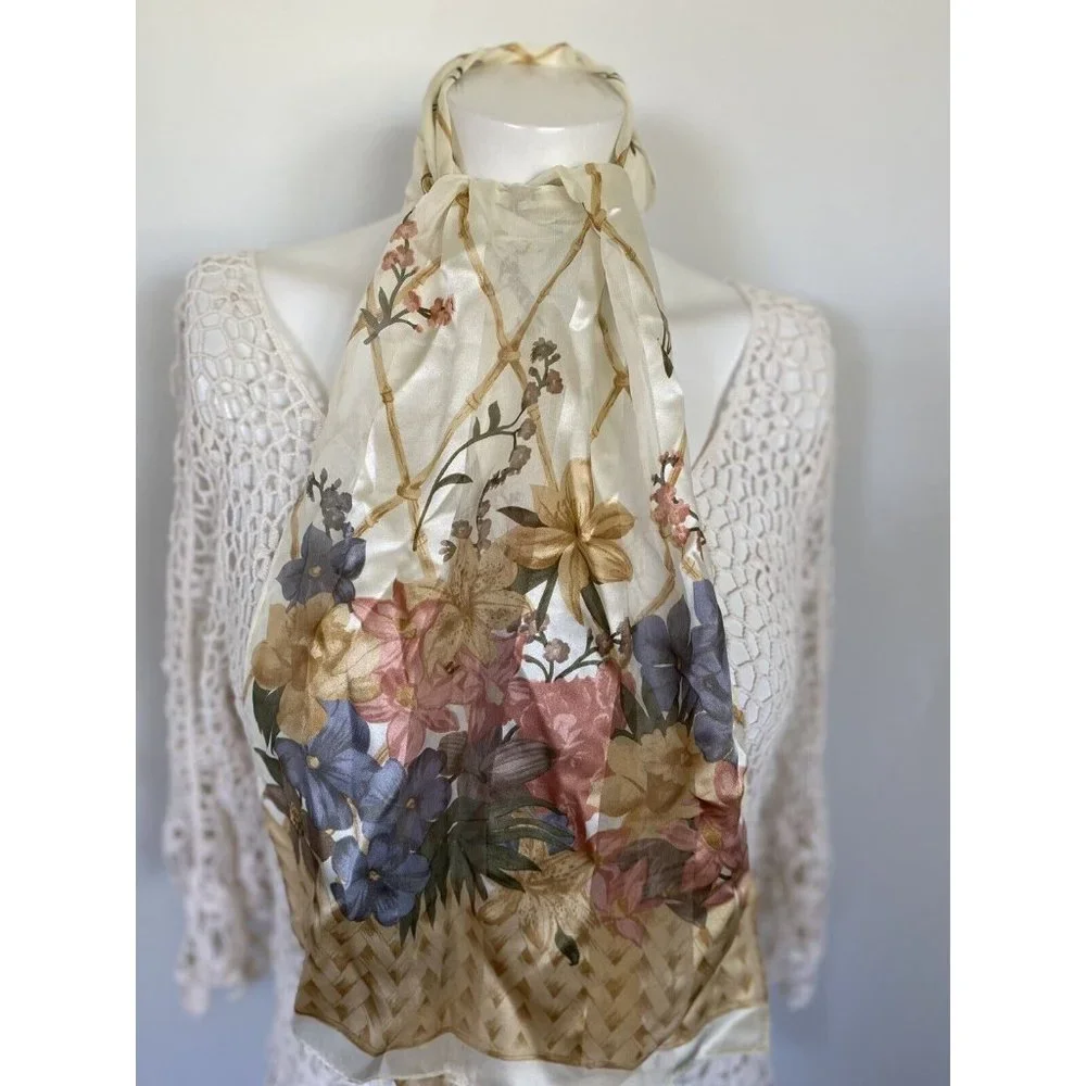Vintage 1996‎ Liz Claiborne 100% Silk Pastels Tan Floral Bamboo Rectangle Scarf